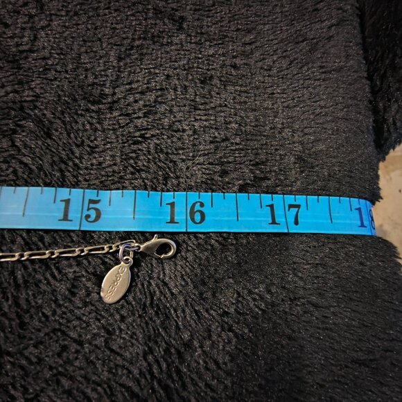 Express 16" Silvertone Flower Necklace (323) - Picture 2 of 4